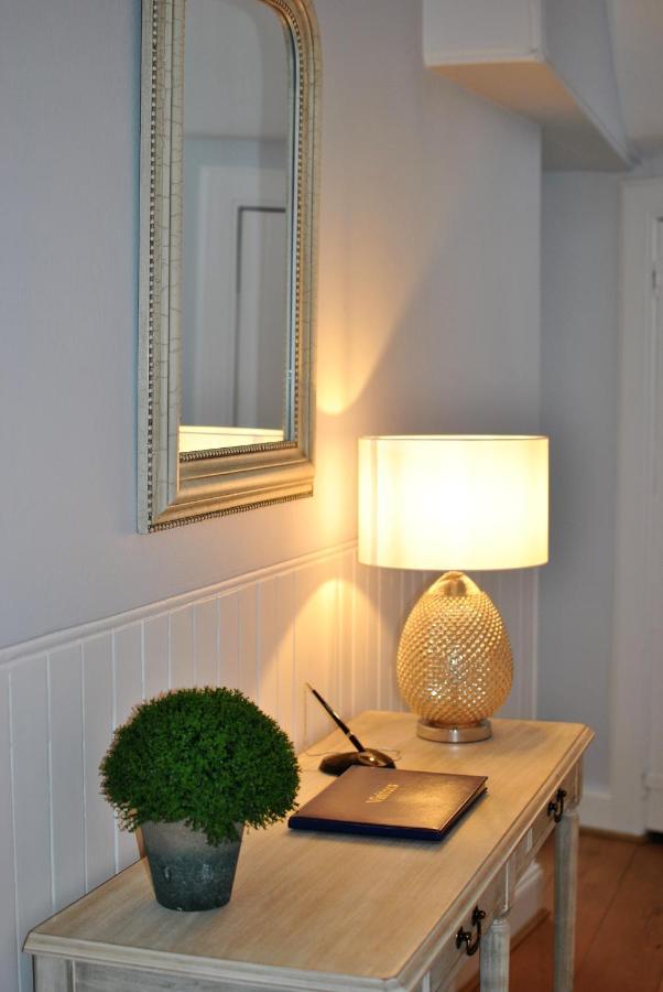 Market Apartment- Harbourfront *